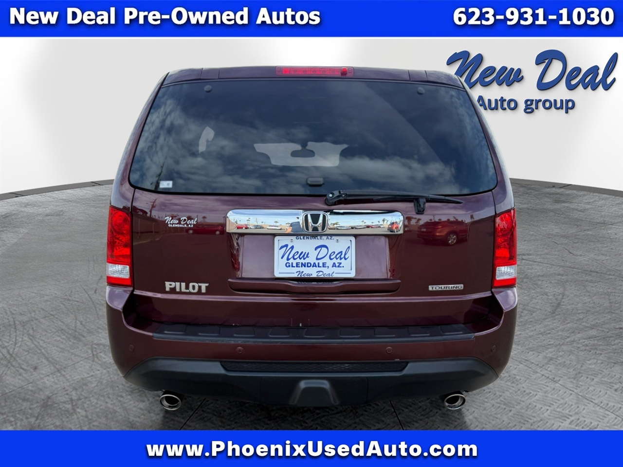 Honda Pilot Touring 2WD 5-Spd AT with DVD 2012
