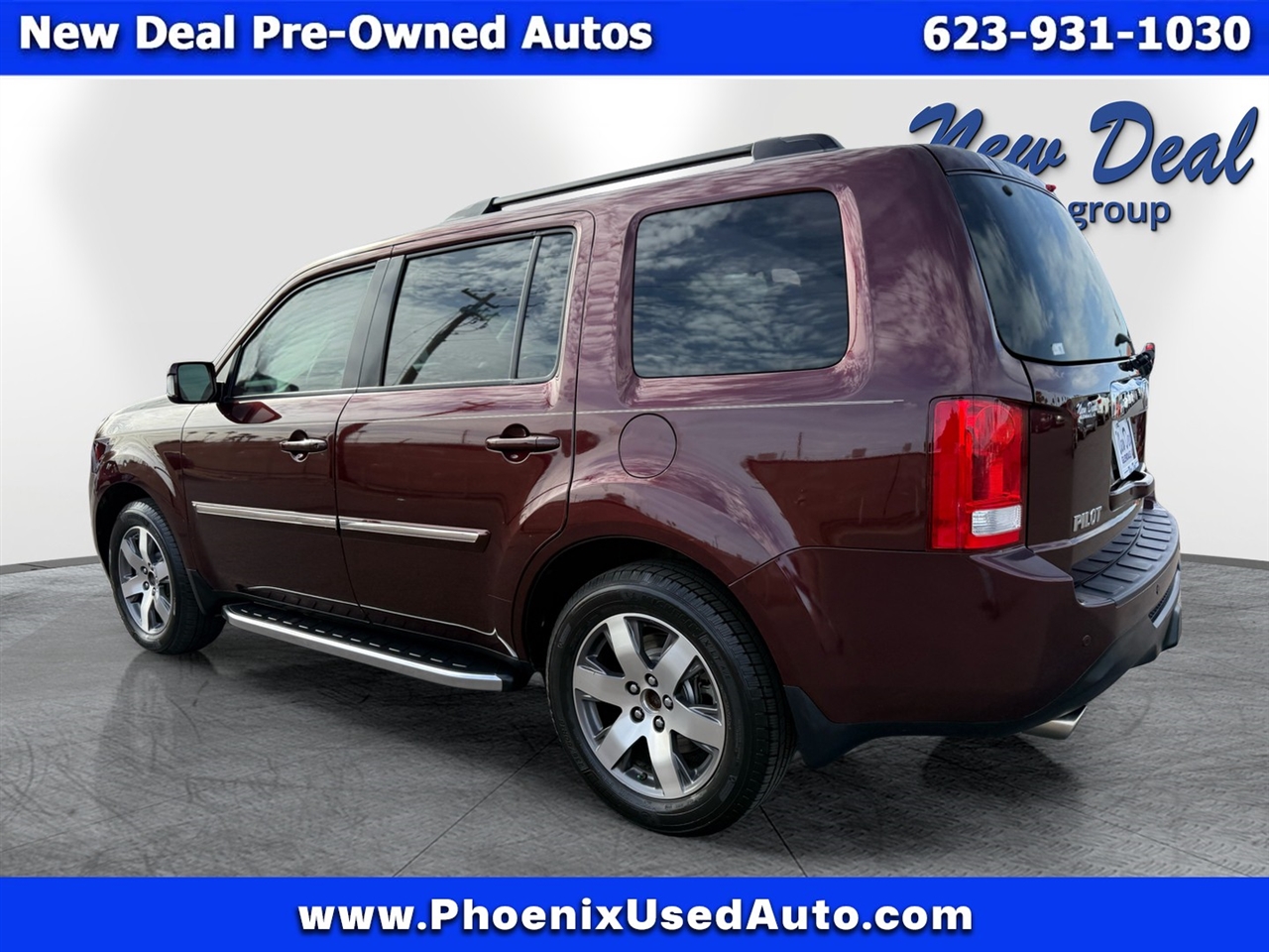 Honda Pilot Touring 2WD 5-Spd AT with DVD 2012