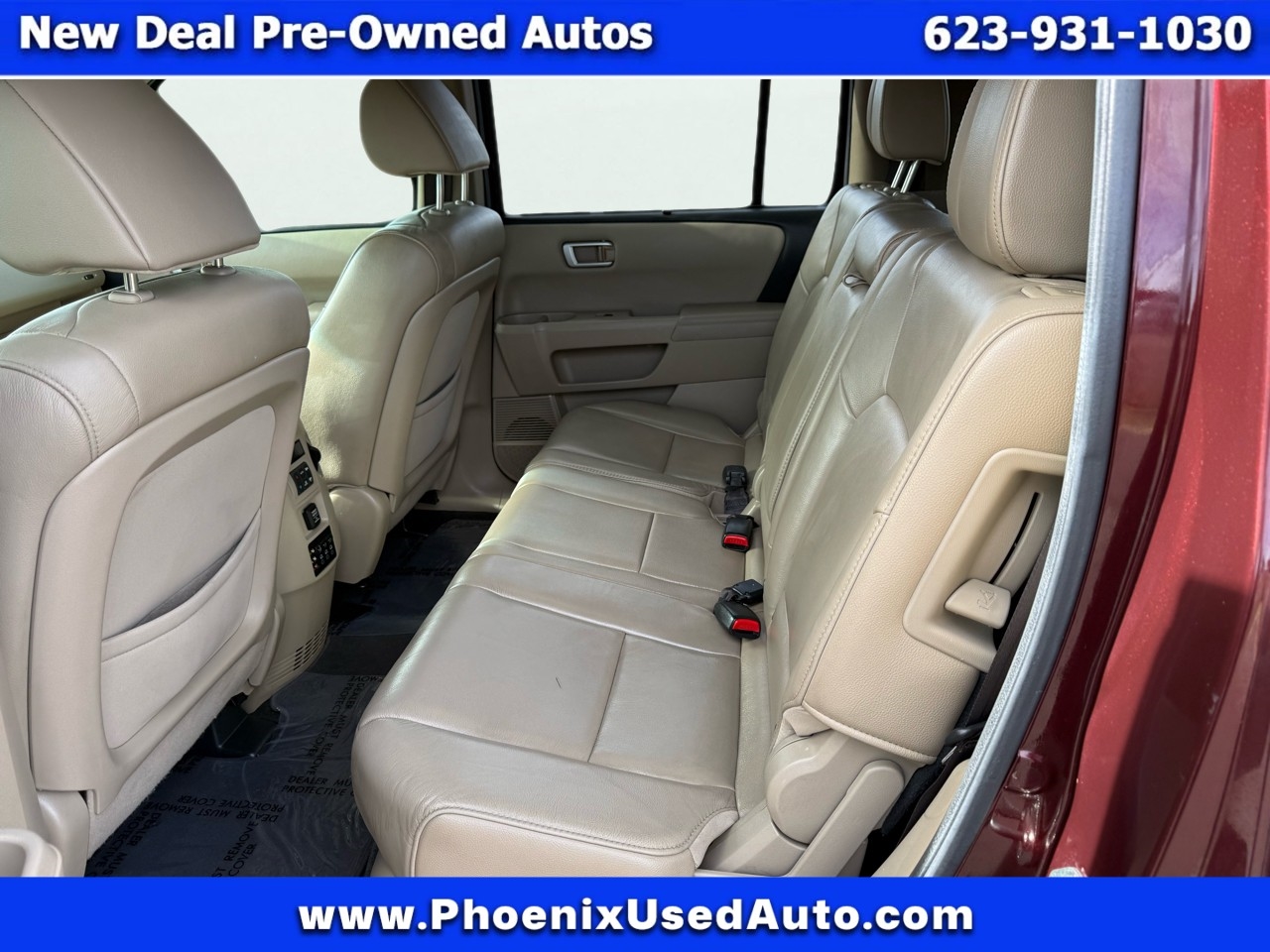 Honda Pilot Touring 2WD 5-Spd AT with DVD 2012