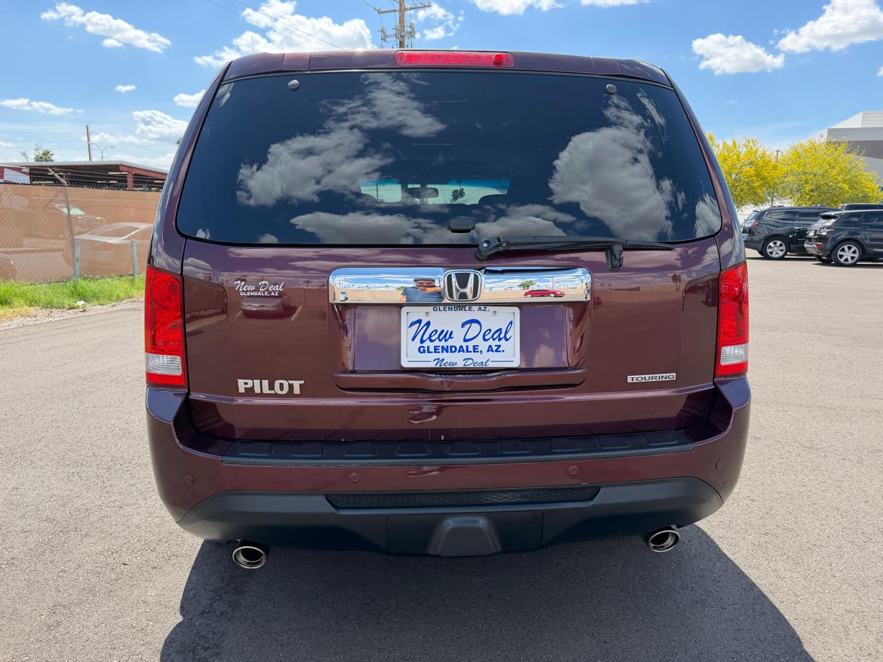 Honda Pilot Touring 2WD 5-Spd AT with DVD 2012