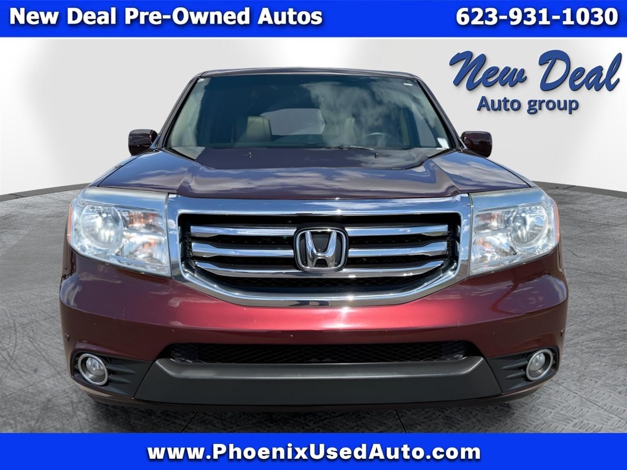 Honda Pilot Touring 2WD 5-Spd AT with DVD 2012