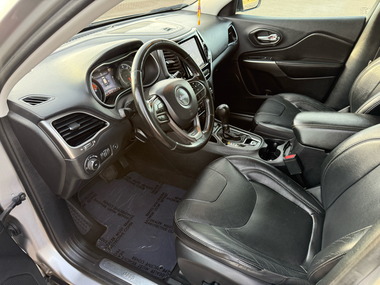 Jeep Cherokee Limited FWD 2020