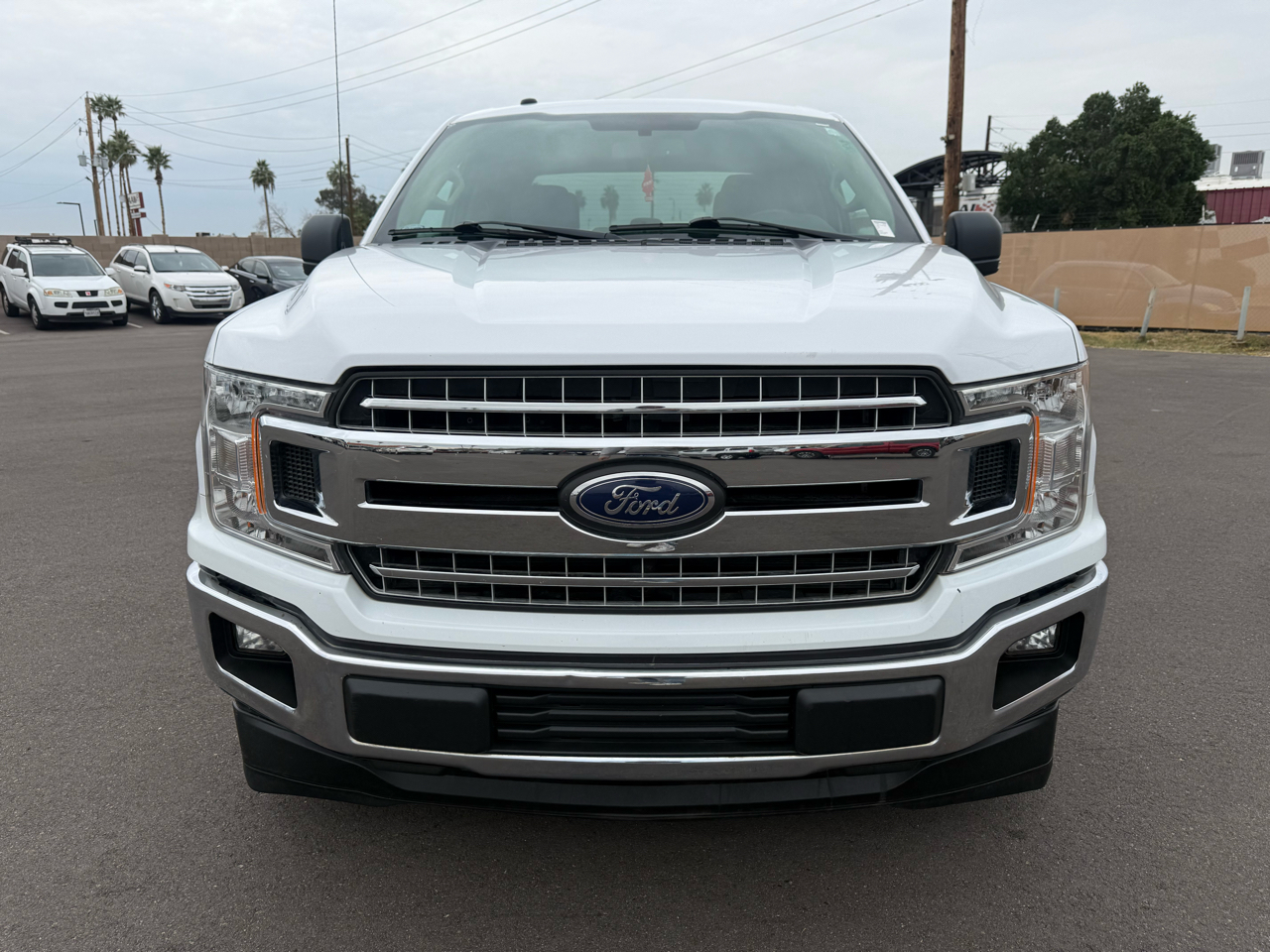 Ford F-150 2WD SuperCrew 139" XLT 2018