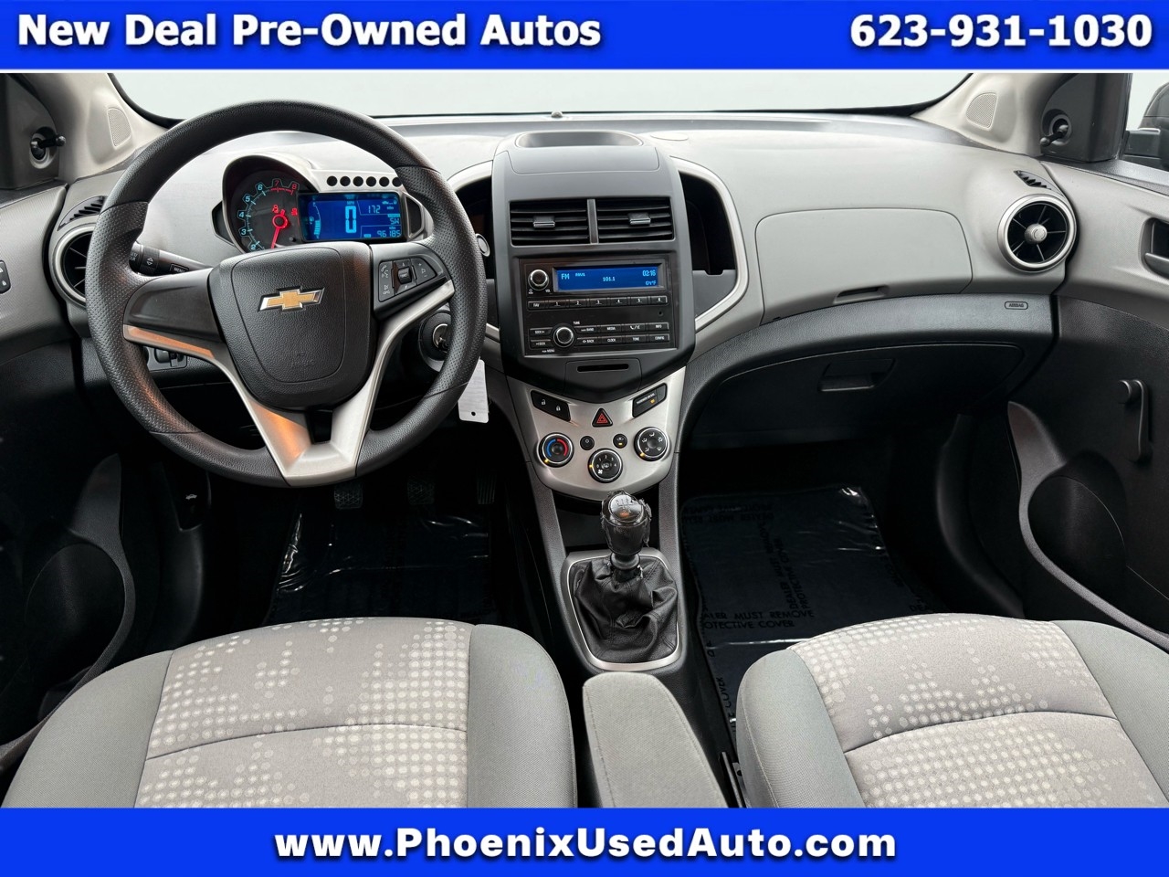 Chevrolet Sonic LS Manual Sedan 2015