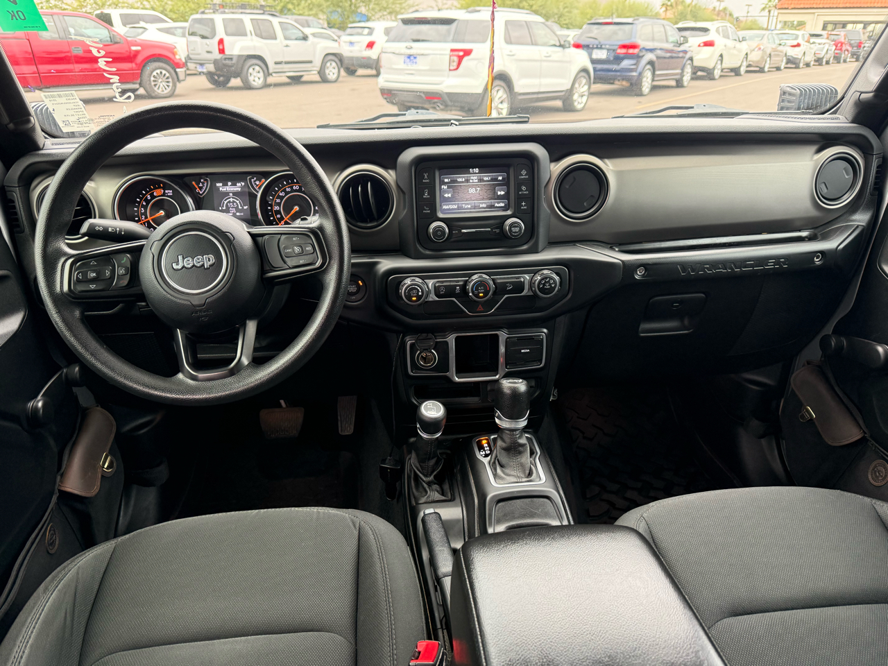 Jeep Wrangler Unlimited Sport 2018