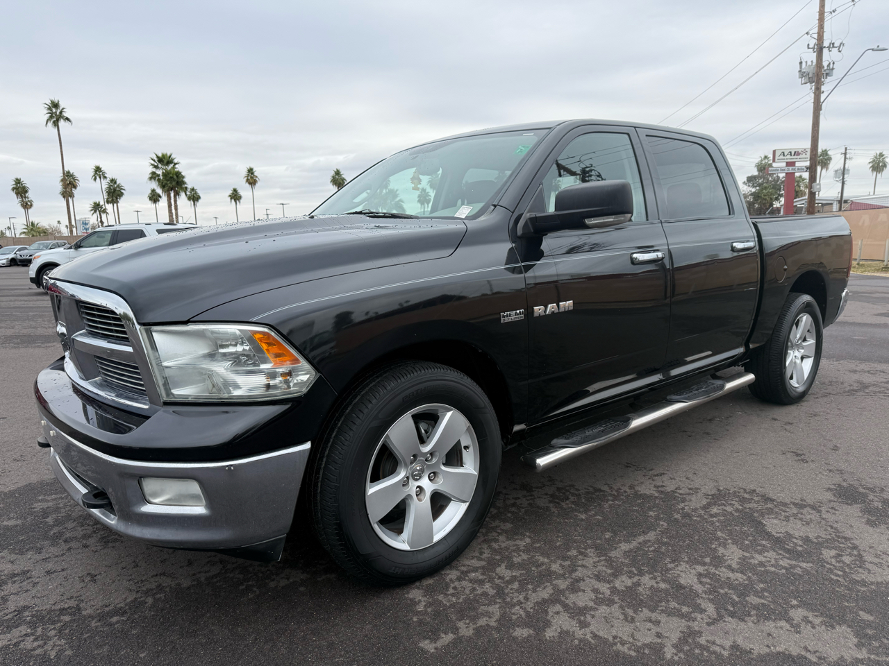 RAM 1500 2WD Crew Cab 140.5" SLT 2010