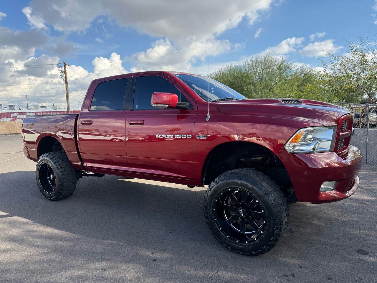 RAM 1500 2WD Crew Cab 140.5" Sport 2012