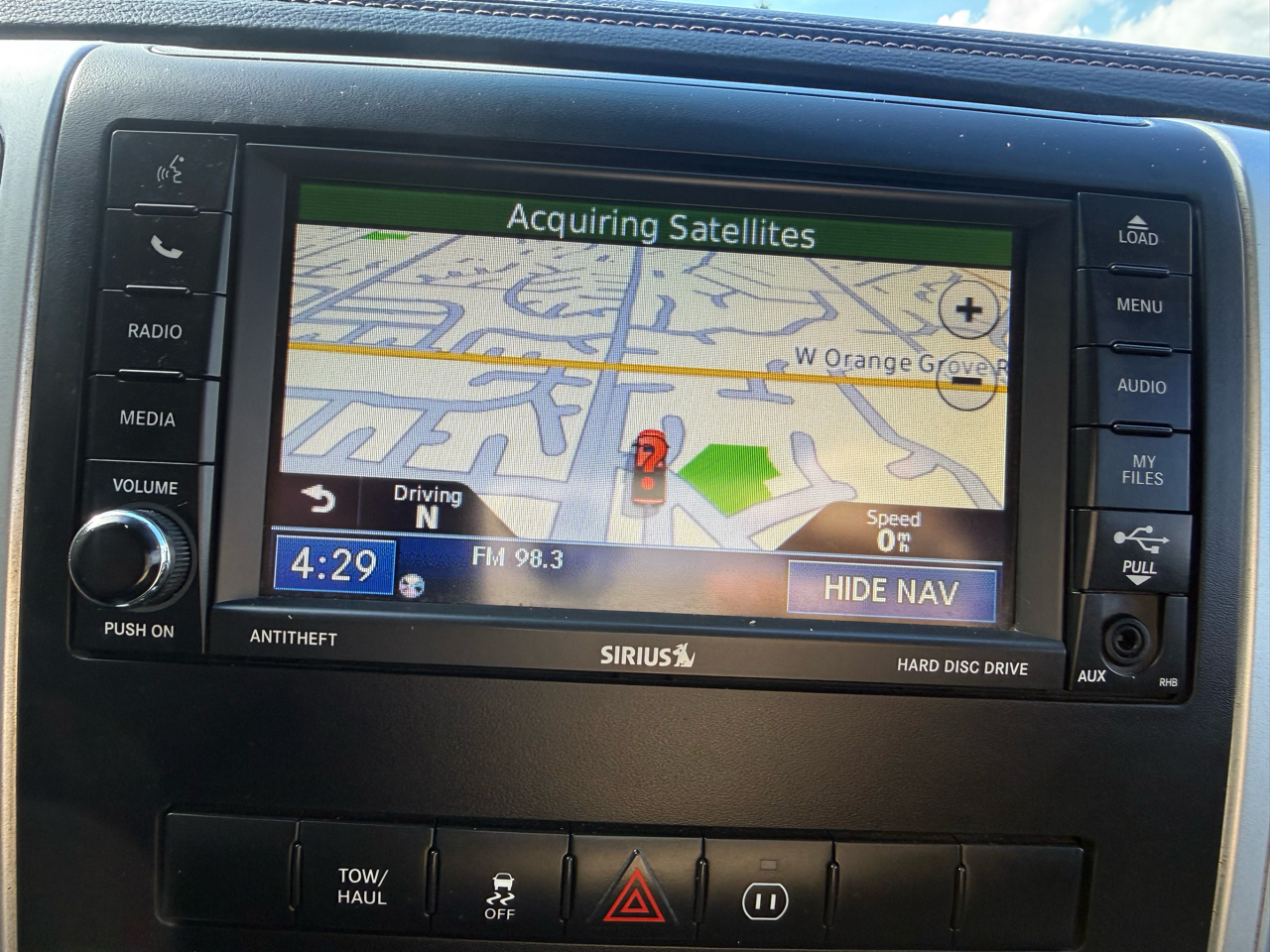 RAM 1500 2WD Crew Cab 140.5" Sport 2012