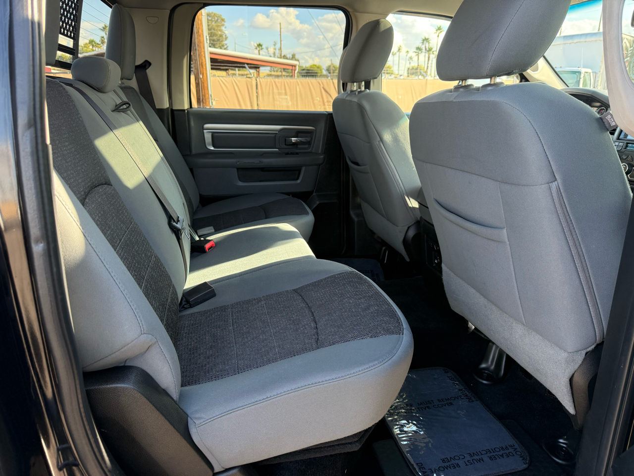 RAM 1500 2WD Crew Cab 149" Longhorn 2014