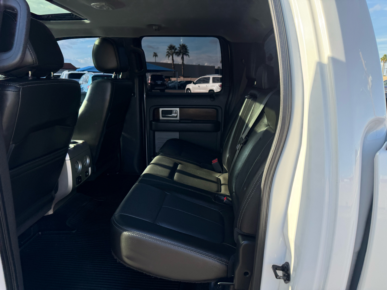 Ford F-150 2WD Reg Cab 141" XL 2014