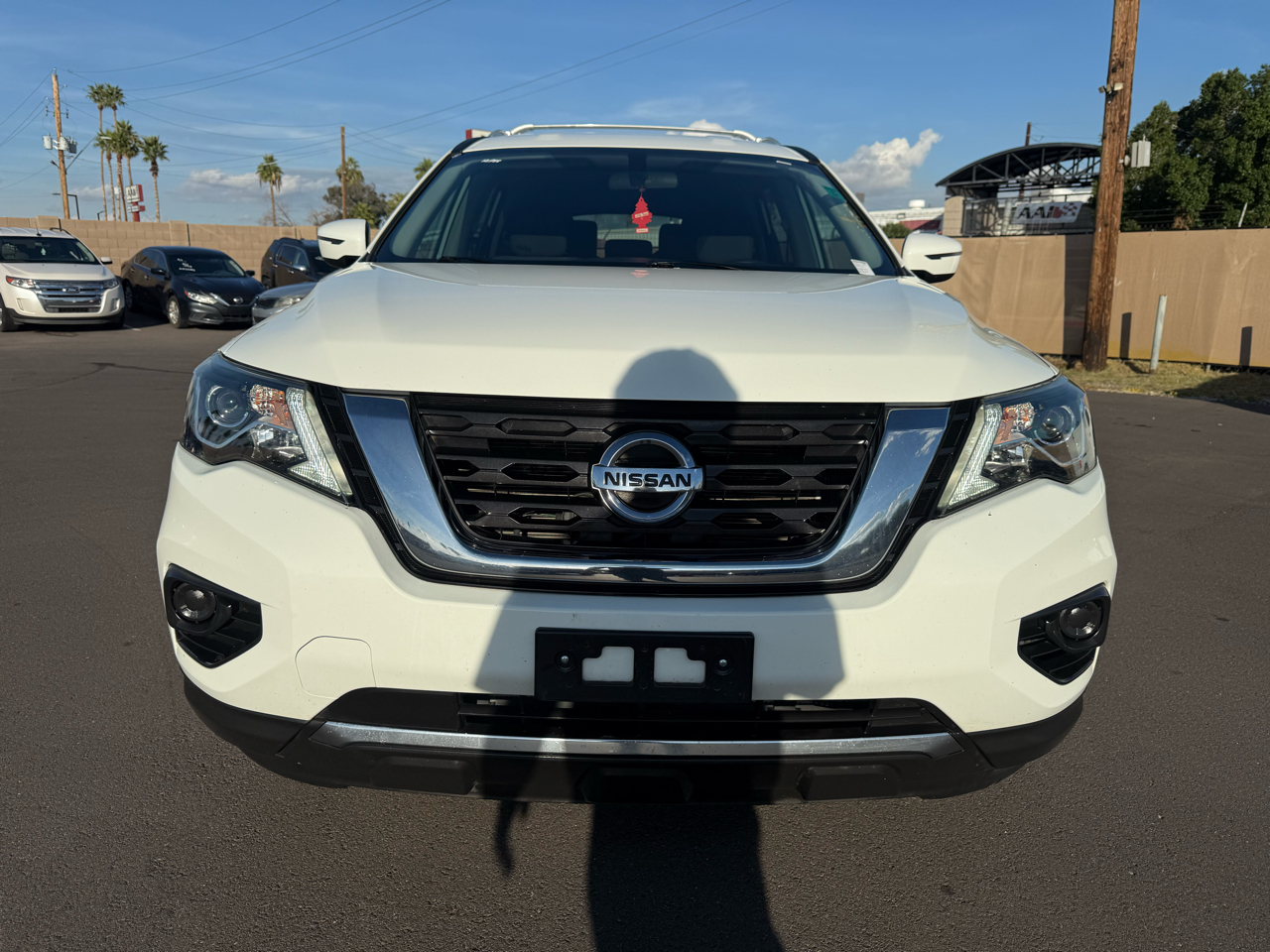 Nissan Pathfinder S 2020