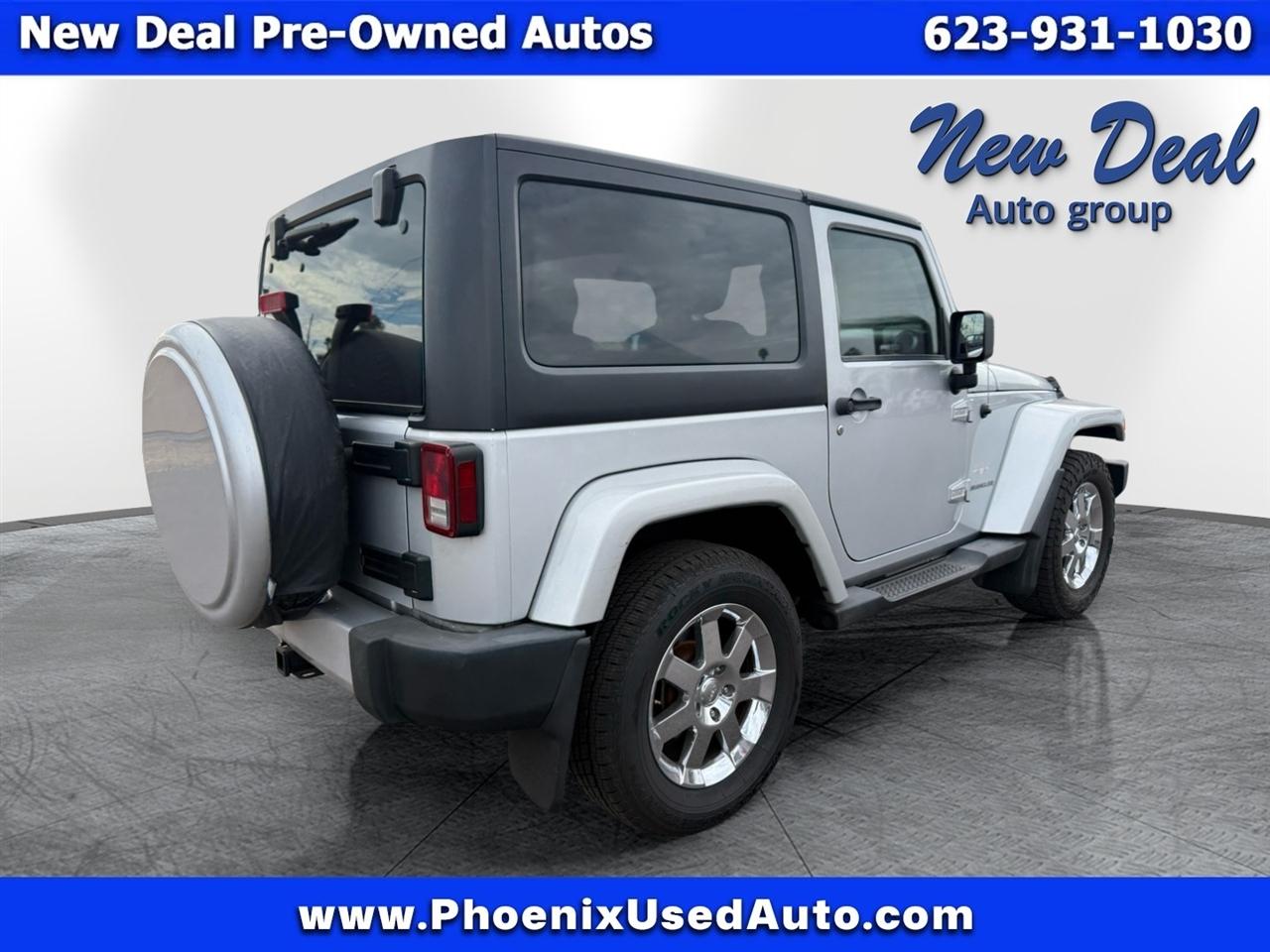 Jeep Wrangler Sahara 4WD 2011