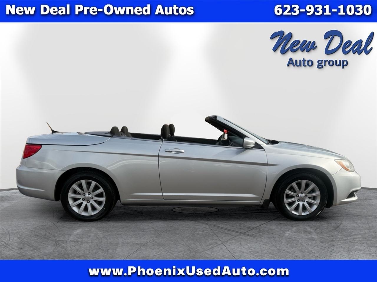 Chrysler 200 Touring Convertible 2012