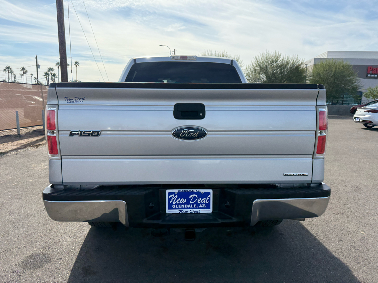 Ford F-150 2WD SuperCrew 139" XL 2012