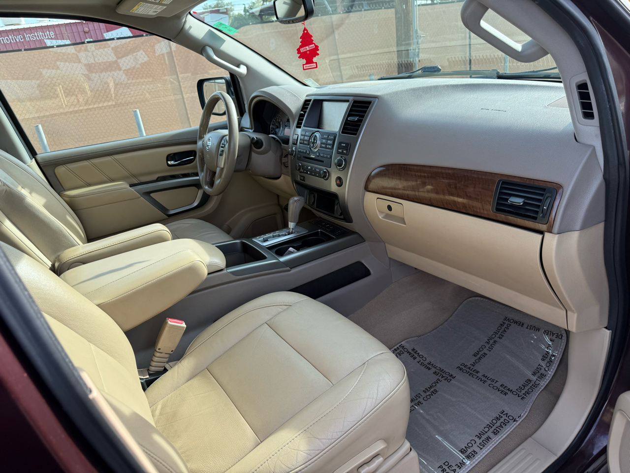 Nissan Armada Platinum 2WD 2015