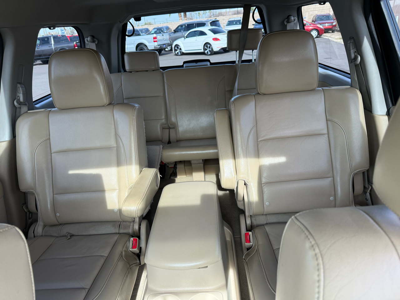 Nissan Armada Platinum 2WD 2015