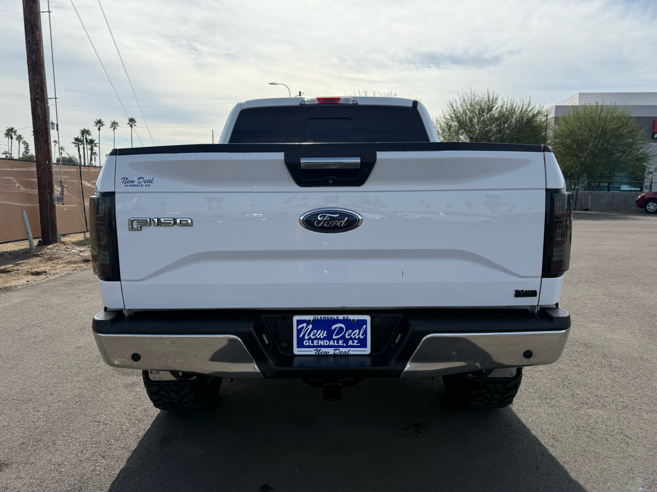 Ford F-150 4WD SuperCrew 139" XL 2017