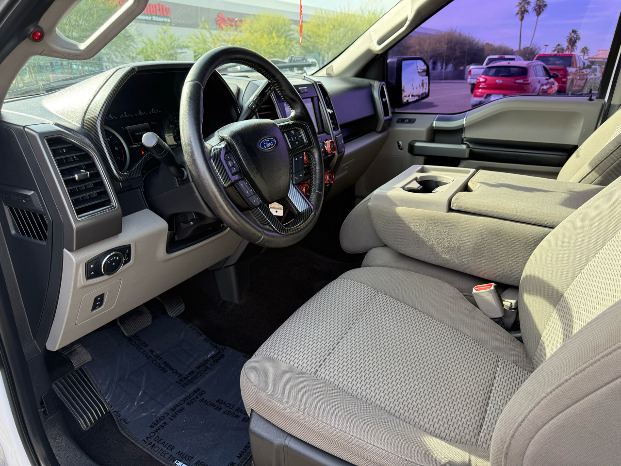 Ford F-150 4WD SuperCrew 139" XL 2017