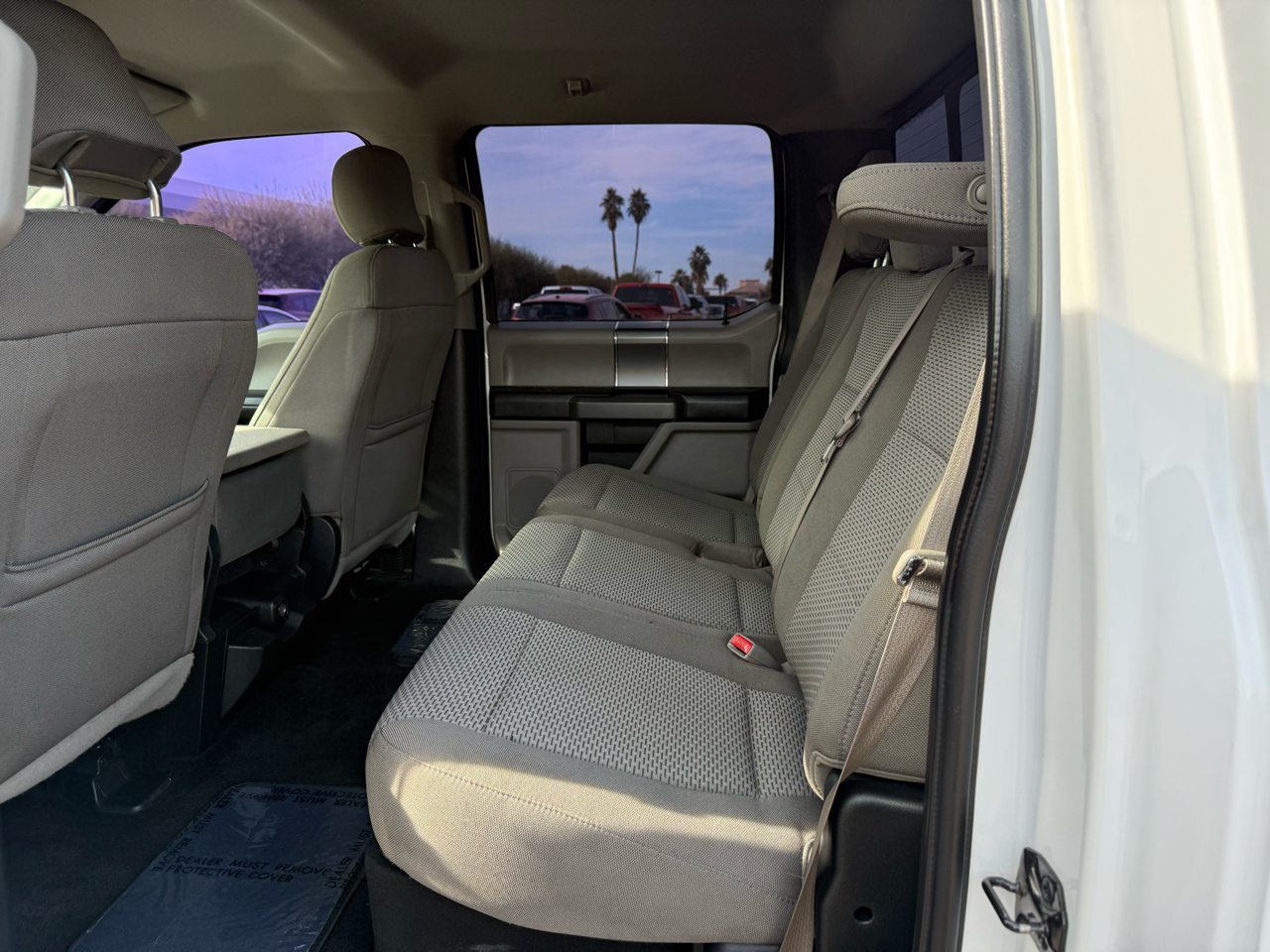 Ford F-150 4WD SuperCrew 139" XL 2017