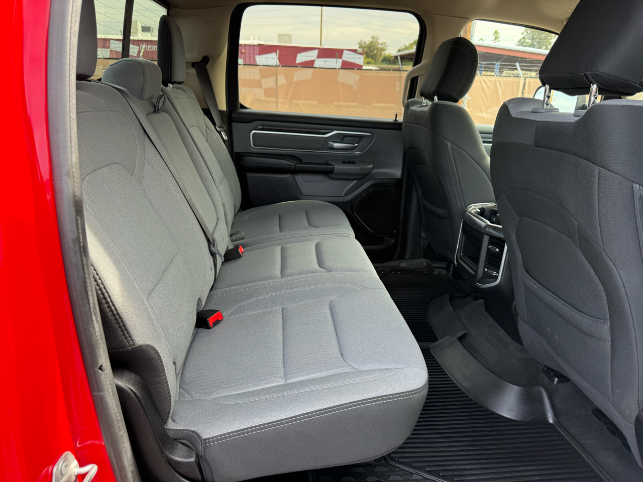 RAM 1500 Big Horn Crew Cab LWB 4WD 2020