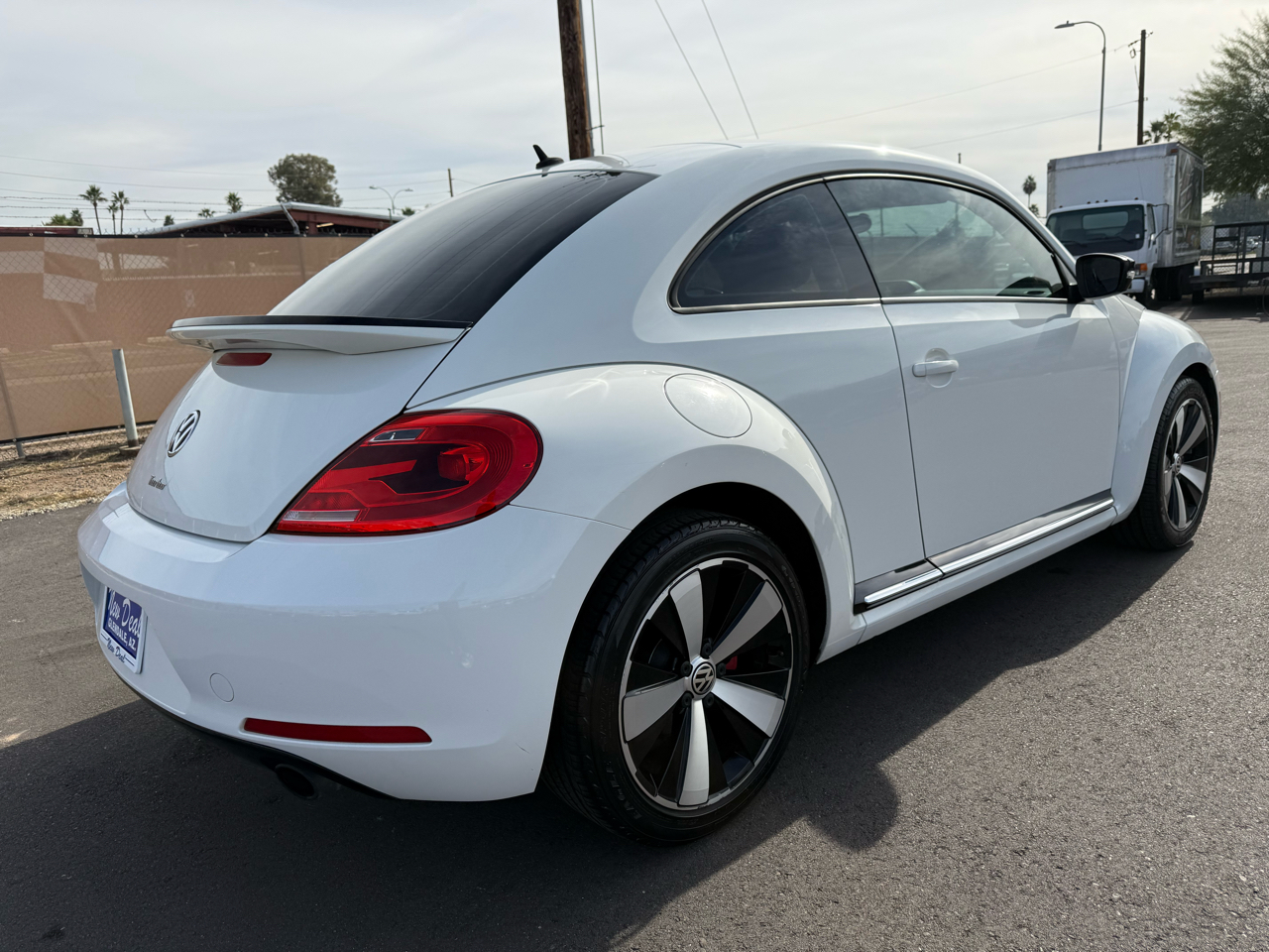 Volkswagen Beetle 2.0T Turbo 2012
