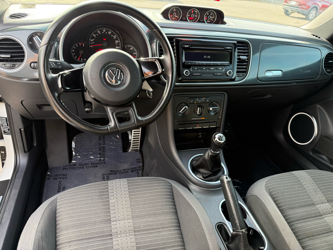Volkswagen Beetle 2.0T Turbo 2012