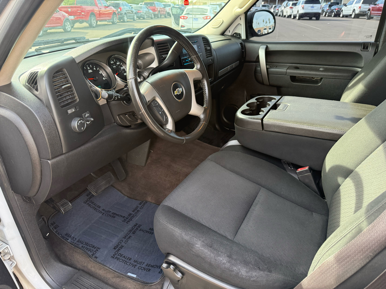 Chevrolet Silverado 1500 4dr Ext Cab 143.5" WB LS 2013