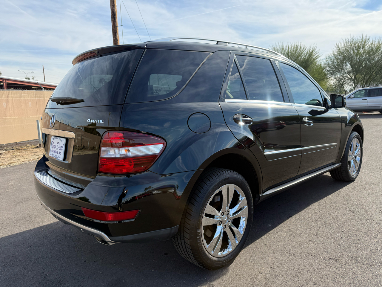 Mercedes-Benz M-Class ML350 4MATIC 2011