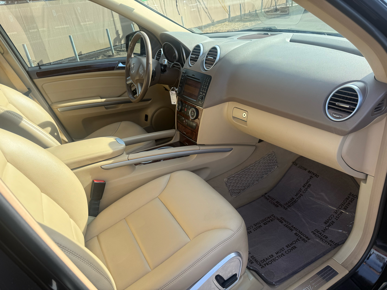 Mercedes-Benz M-Class ML350 4MATIC 2011