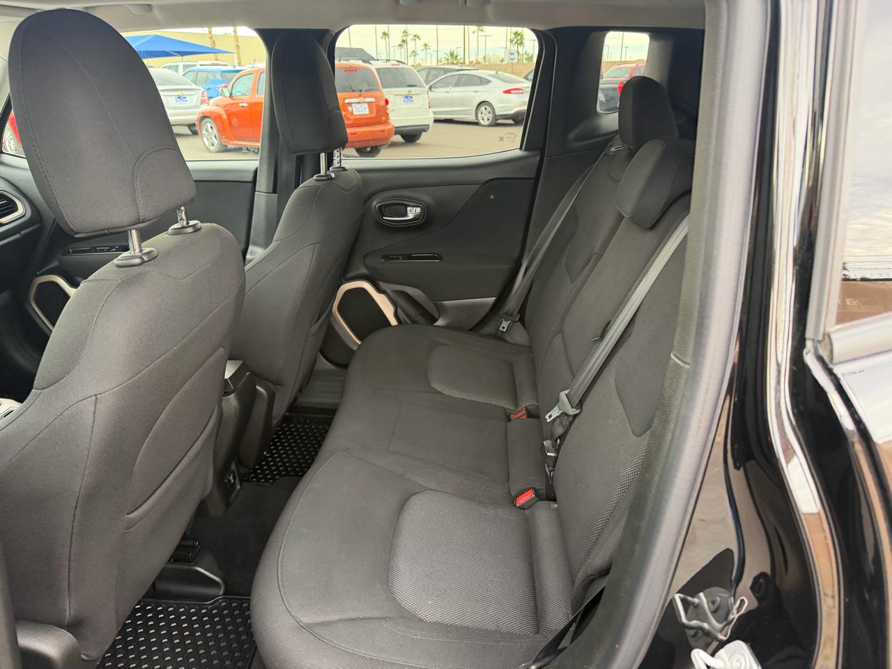 Jeep Renegade Latitude 4WD 2016