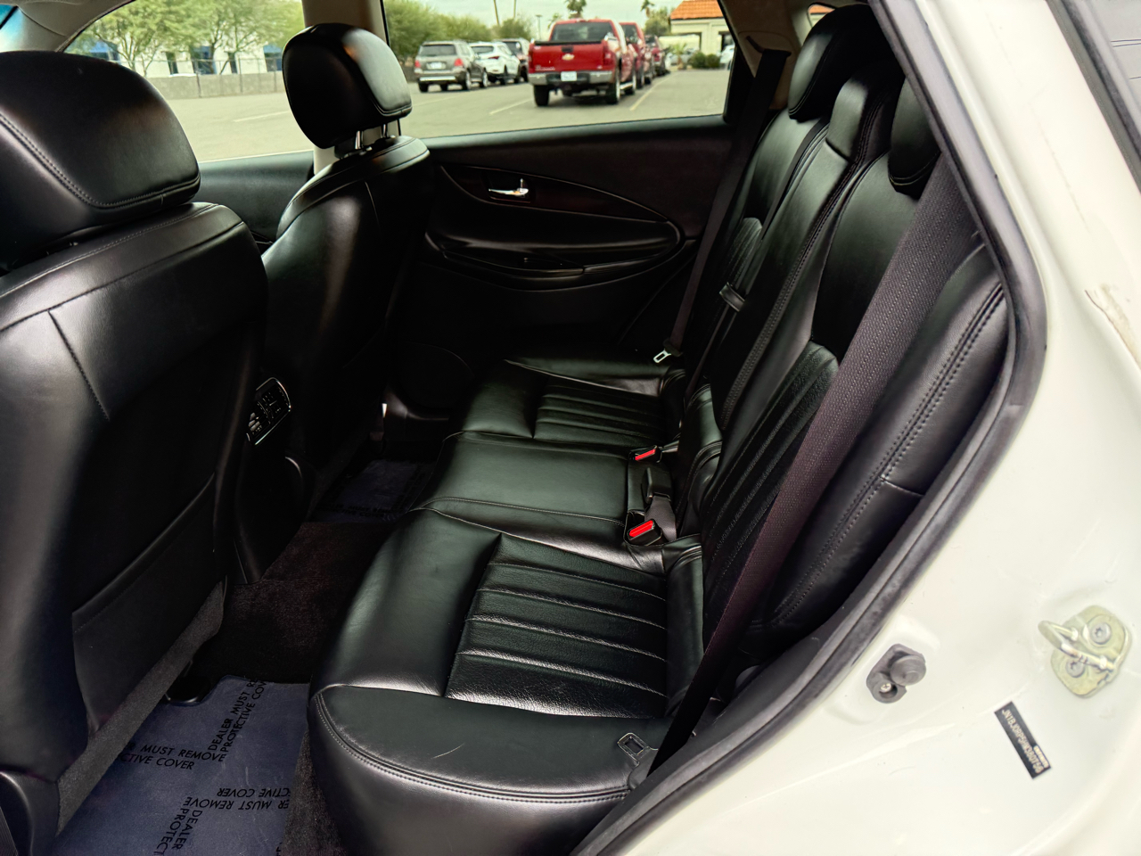 Infiniti QX50 Base RWD 2017