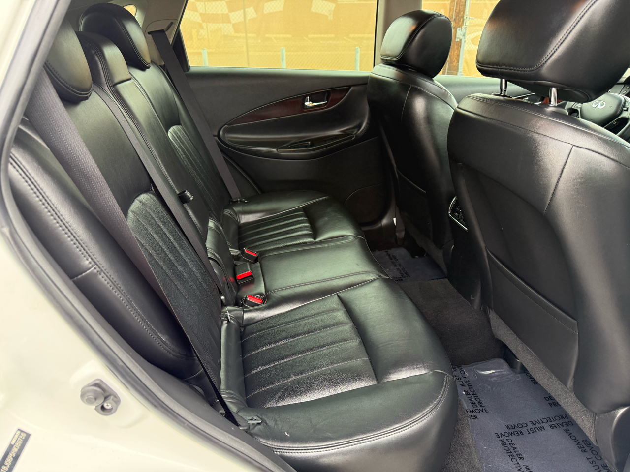 Infiniti QX50 Base RWD 2017