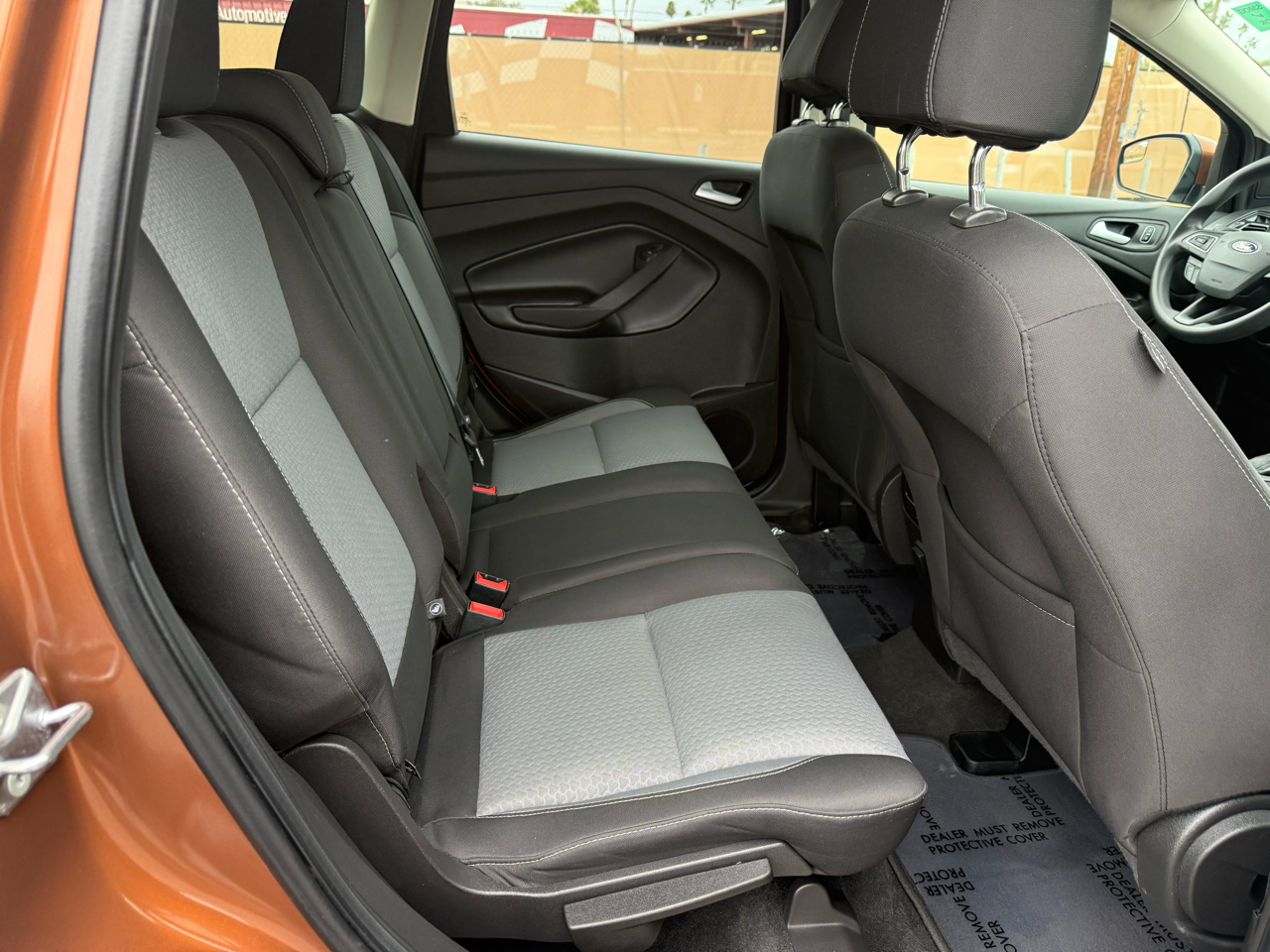 Ford Escape SE FWD 2017