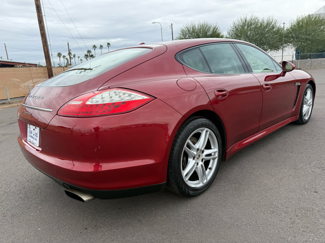 Porsche Panamera 4 2011