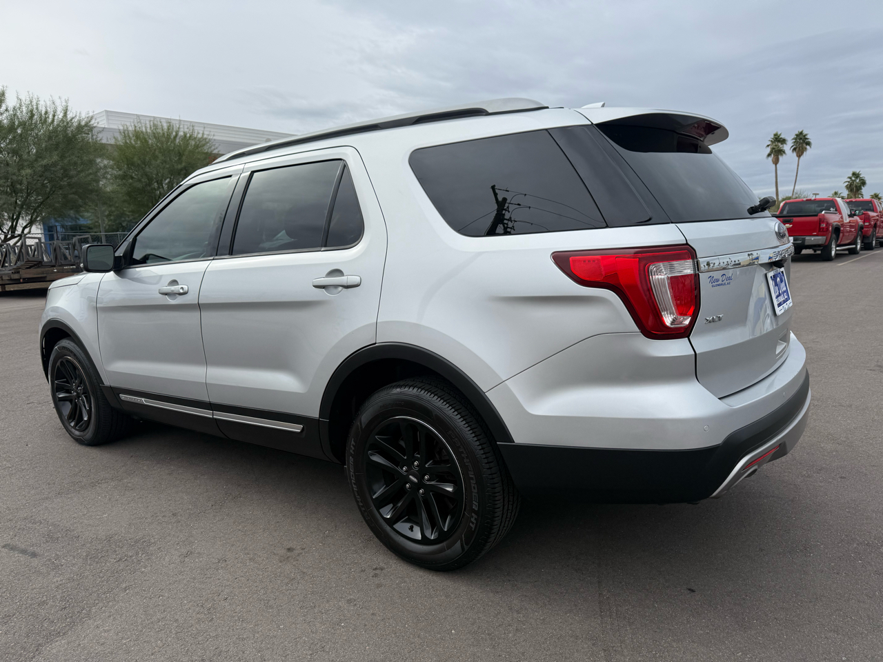 Ford Explorer 2WD 4dr V6 XLT 2017