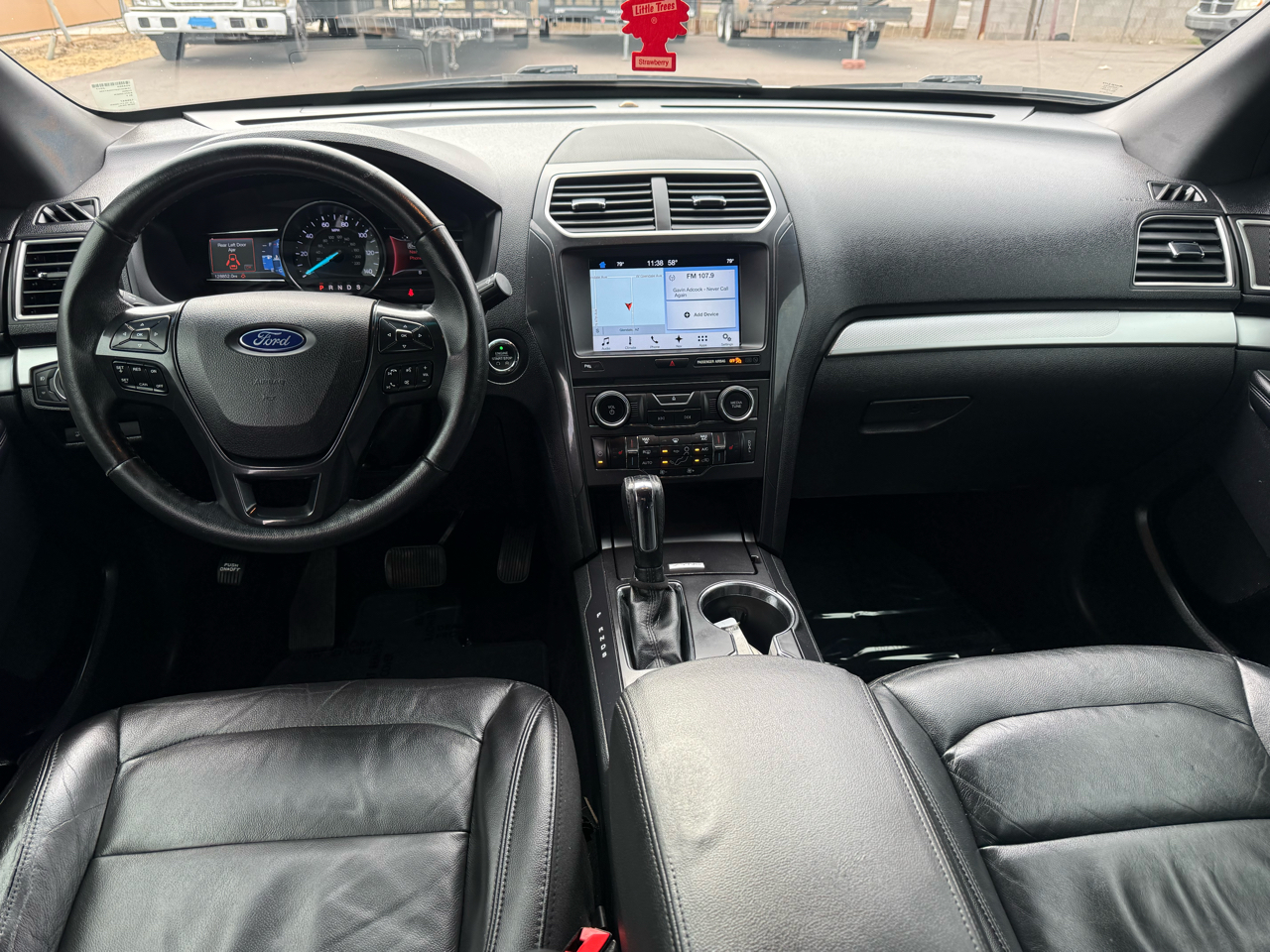 Ford Explorer 2WD 4dr V6 XLT 2017