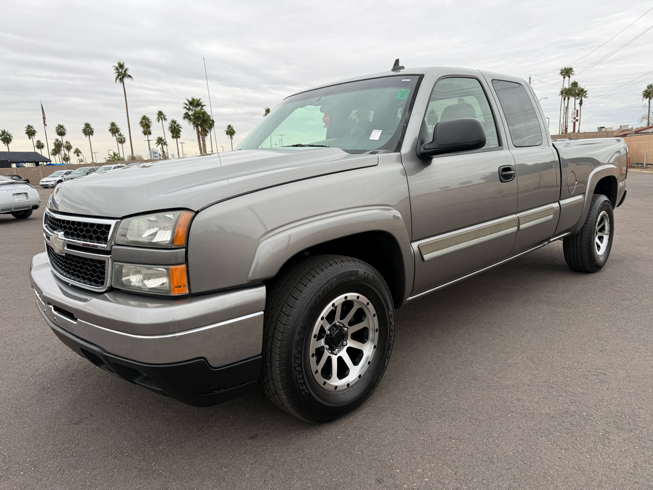 Chevrolet Silverado 1500 Ext Cab 143.5" WB 4WD Z71 2006