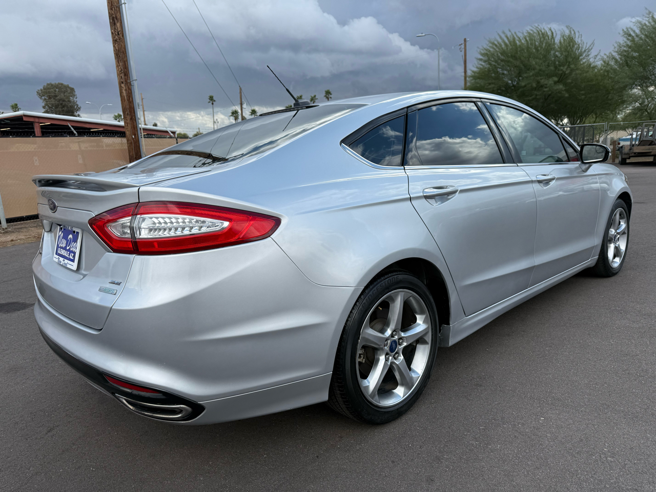 Ford Fusion SE 2015