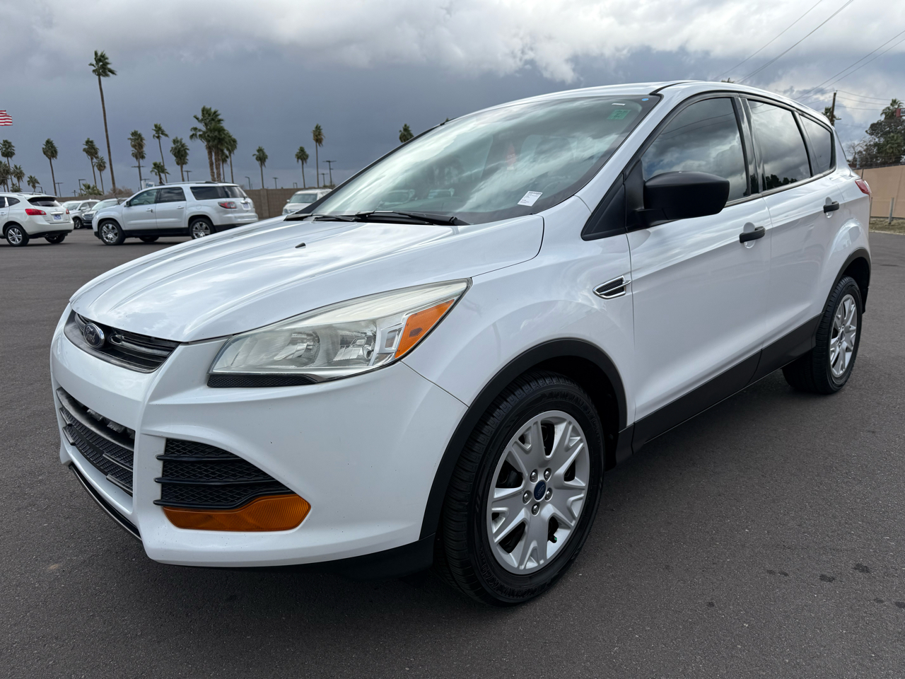 Ford Escape S FWD 2014