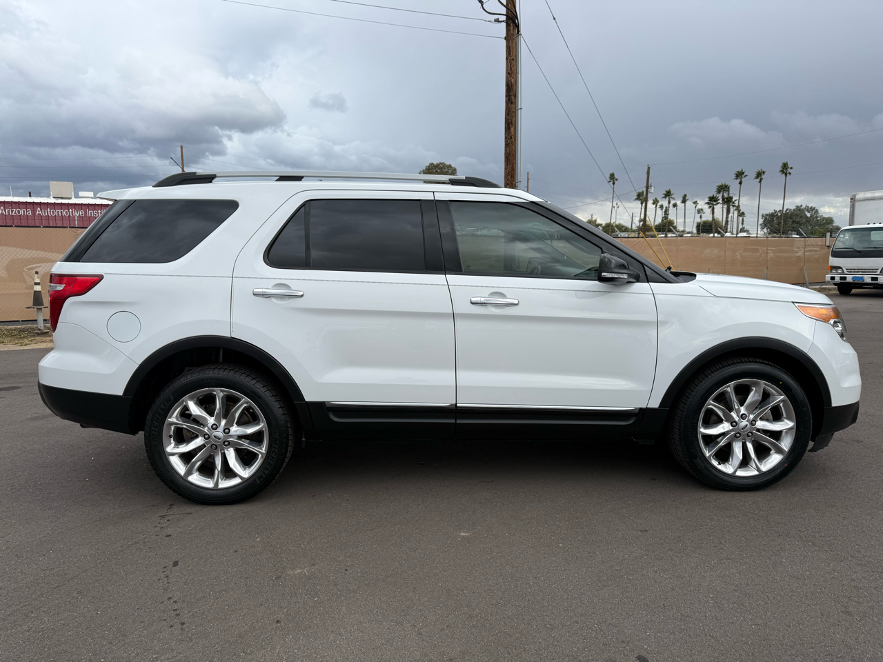 Ford Explorer 2WD 4dr V6 XLT 2013