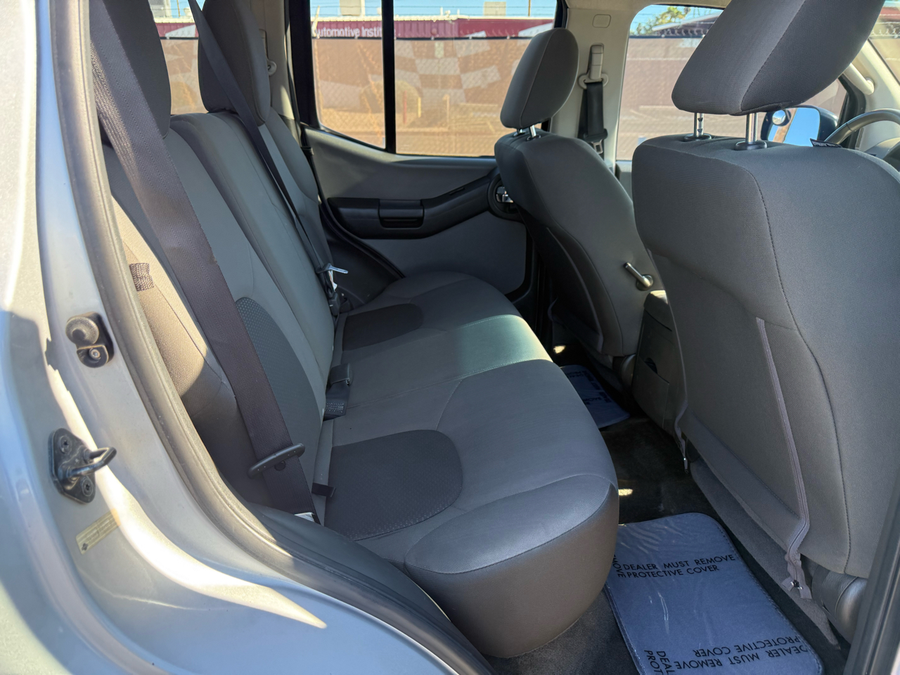 Nissan Xterra X 4WD 2012