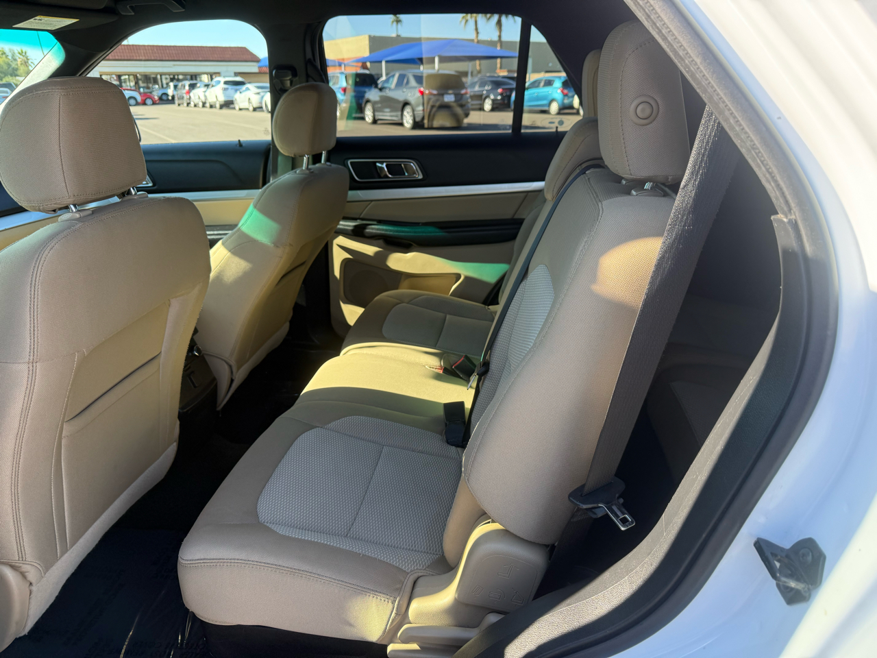 Ford Explorer 4WD 4dr V6 XLT 2016