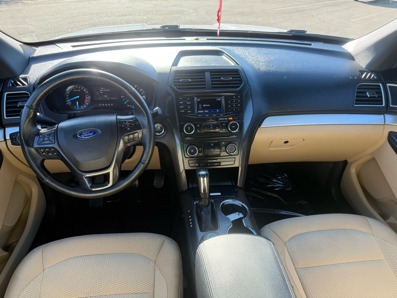 Ford Explorer 4WD 4dr V6 XLT 2016