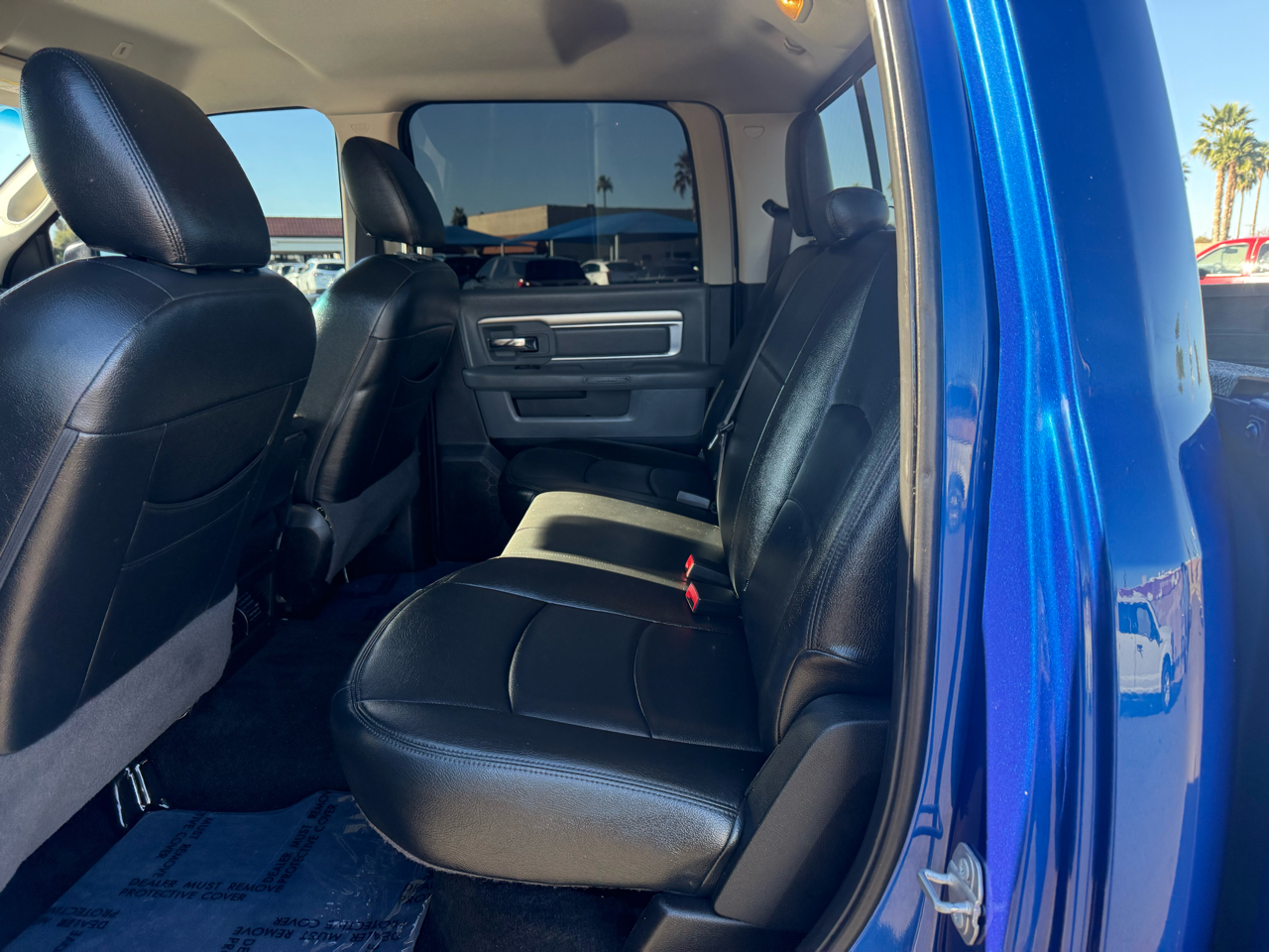 RAM 2500 SLT Crew Cab SWB 4WD 2017