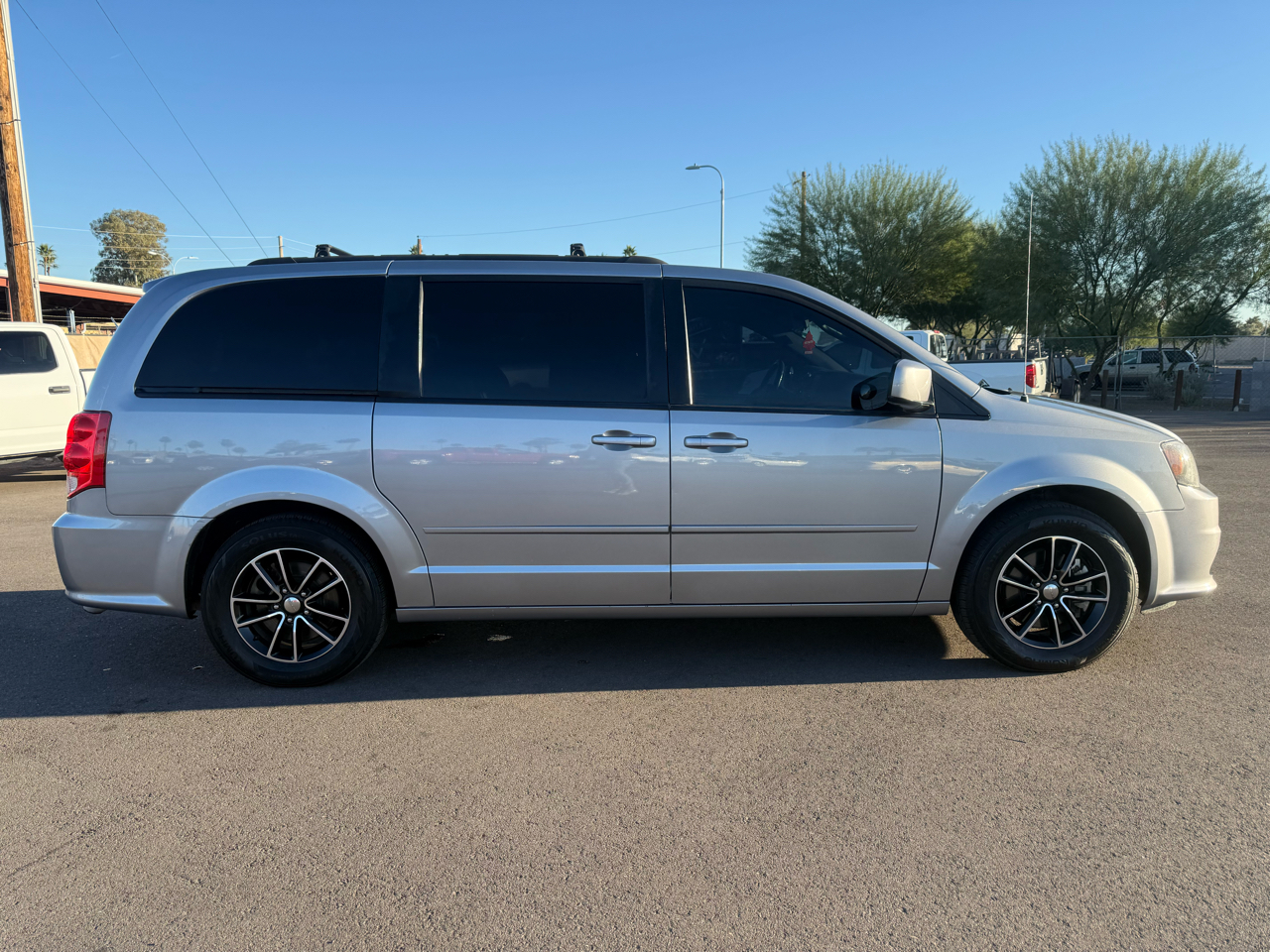 Dodge Grand Caravan R/T 2016