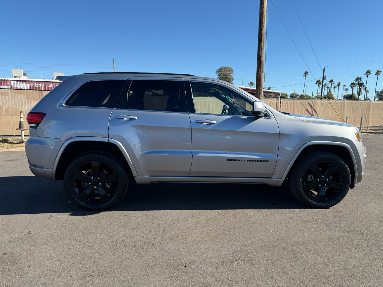 Jeep Grand Cherokee Laredo 4WD 2015
