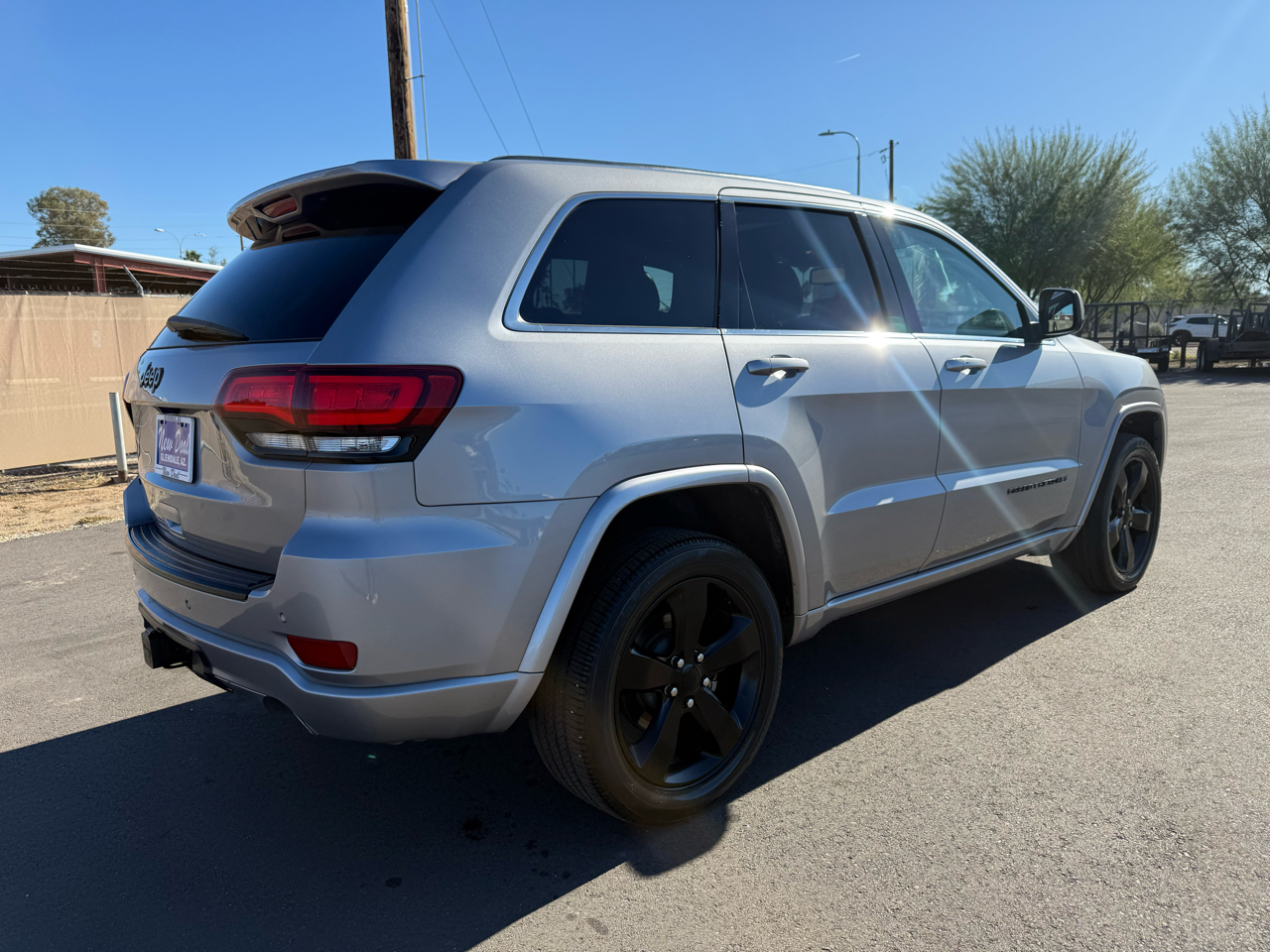 Jeep Grand Cherokee Laredo 4WD 2015