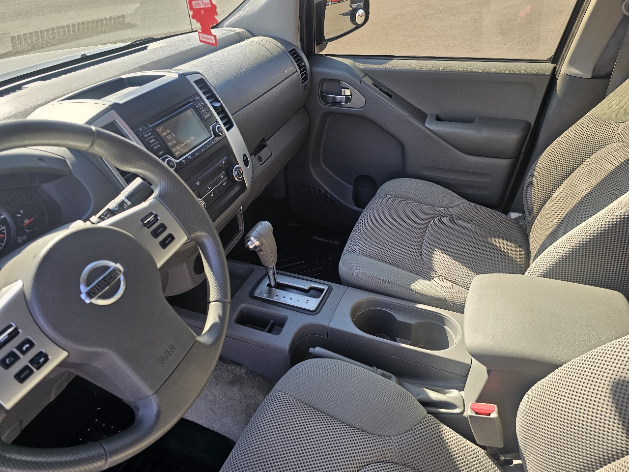 Nissan Frontier S Crew Cab 5AT 2WD 2016