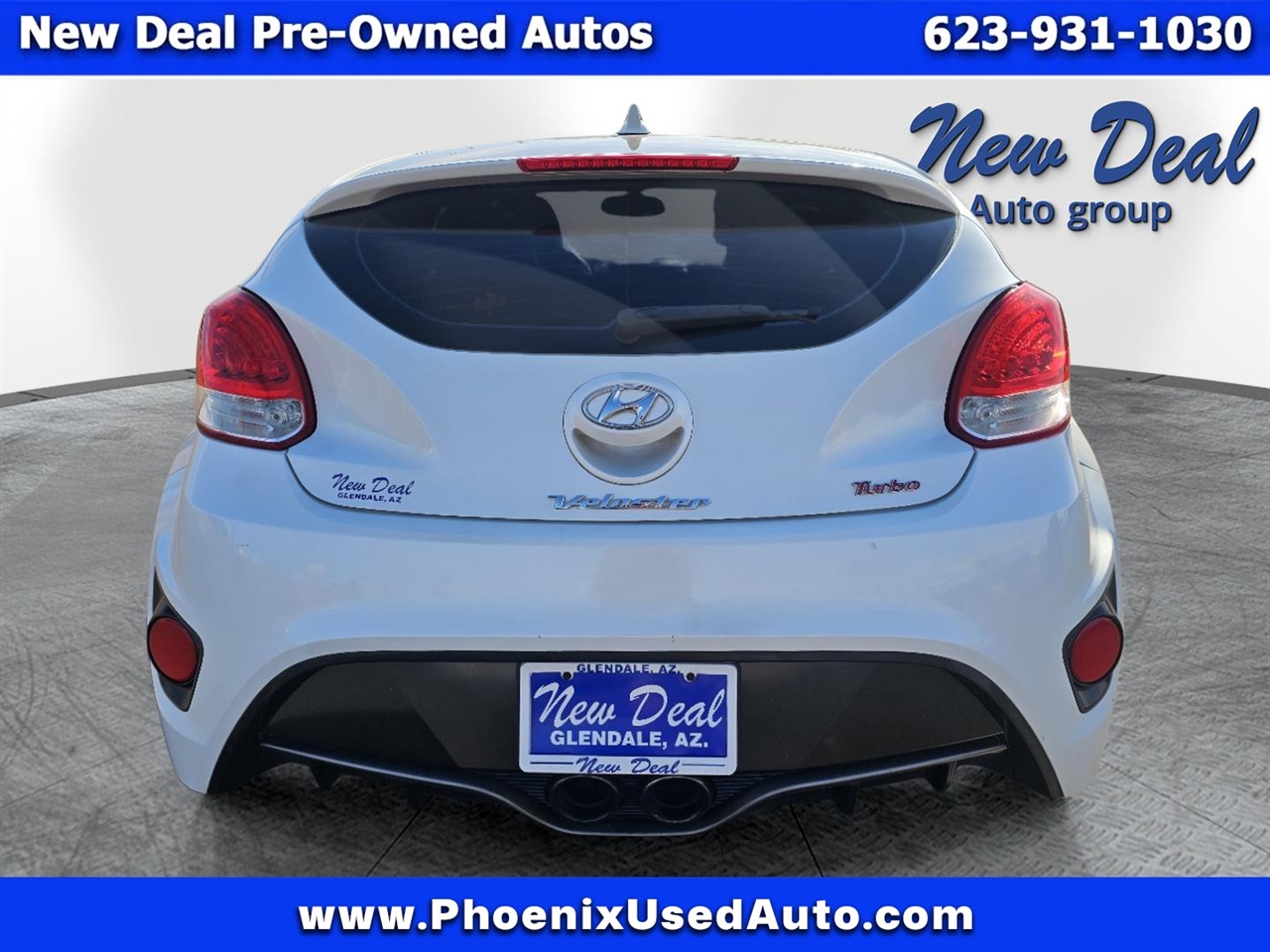 Hyundai Veloster Base 2013