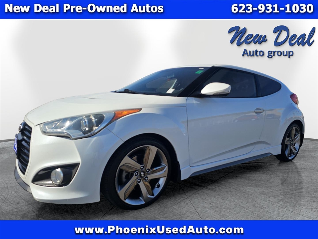 Hyundai Veloster Base 2013